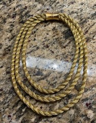 Signed VPH Valerie Peyton Horn 3 STRAND Gold Thread Twisted 17” Necklace