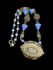 Czech Art Nouveau Deco Periwinkle Cornflower Blue Opine Glass Floral Necklace