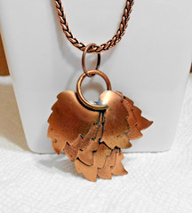 Vintage Solid Copper Renoir 3 Triple Leaf Brooch/Pendant w/24″ Fox Tail Chain