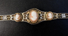 Antique 800 Silver Gold Plated Filigree 3 Natural Shell Cameo Bracelet 7″ 13.5g