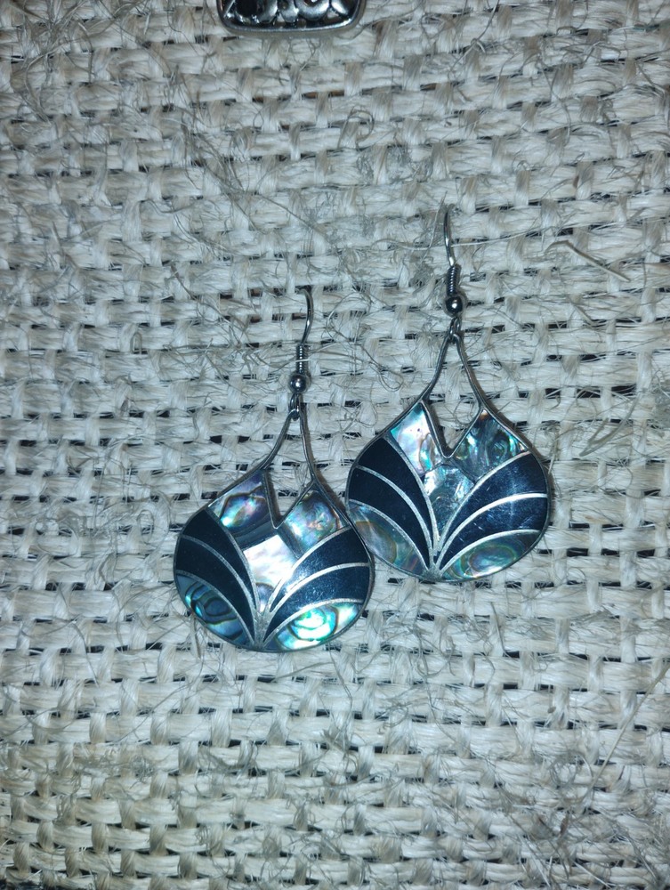 Vintage Alpaca Silver Mexican Black Enamel & Abalone Shell Dangle Drop Earrings