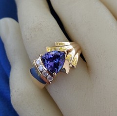 Original EARTH MINED TANZANITE DIAMOND Engagement Ring 14K GOLD Design Solitaire