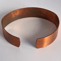 VINTAGE SIGNED COPPER CUFF BRACELET 7″ READ