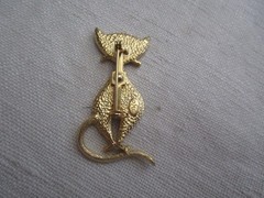 VTG LG/ Lind Gal Orange enameled Cat Pin/brooch modern JL25-35