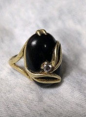 Vintage 18k Gold Electroplated GE Black Onyx Cabochon CZ Ring