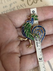 Trifari brooch Rooster Blue & Green Gold vintage 1950s-1960s Cute
