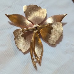 Pink Flower Brooch Pin & Clip-On Earrings Set, Gold Tone, Simulated Pearl
