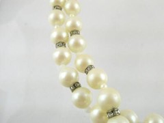 Vintage Mimi D N Faux Pearl Beaded Strand Necklace Enameled Clasp 15.25 Inches