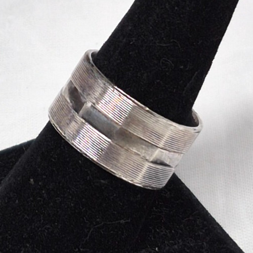 Vintage DGS Turkey 925 Silver Decagon design Band Ring, size 9.75