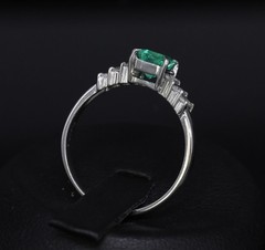 Fine Vintage 0.60ct Colombian Emerald & 0.20ct Diamond Platinum Ring Size 7