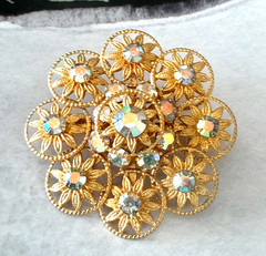 Vintage “Jems by JMS” Jewelry 12K Gold-Filled Aurora Borealis 1.5″ Brooch Pin