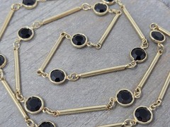 Princess House Gold Tone Black Bezel-Set Crystal Bar Chain Necklace 25″ Vintage