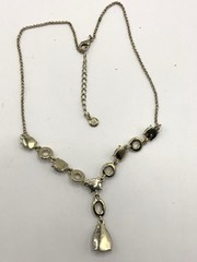 VTG Lauren Conrad Faceted Acrylic Green Rhinestone Statement Necklace 18”