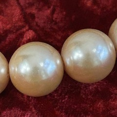 Vintage Faux Pearl Bauble Necklace Pearlescent Champagne Luster Adjustable 17”