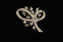 Vintage Rhinestone Pin Brooch Floral and Ribbon Design 1.5 Inches Long WOW!