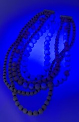 Vintage Glass Necklace UV Beads 5 Strand Graduated Length 16″ Art Glass