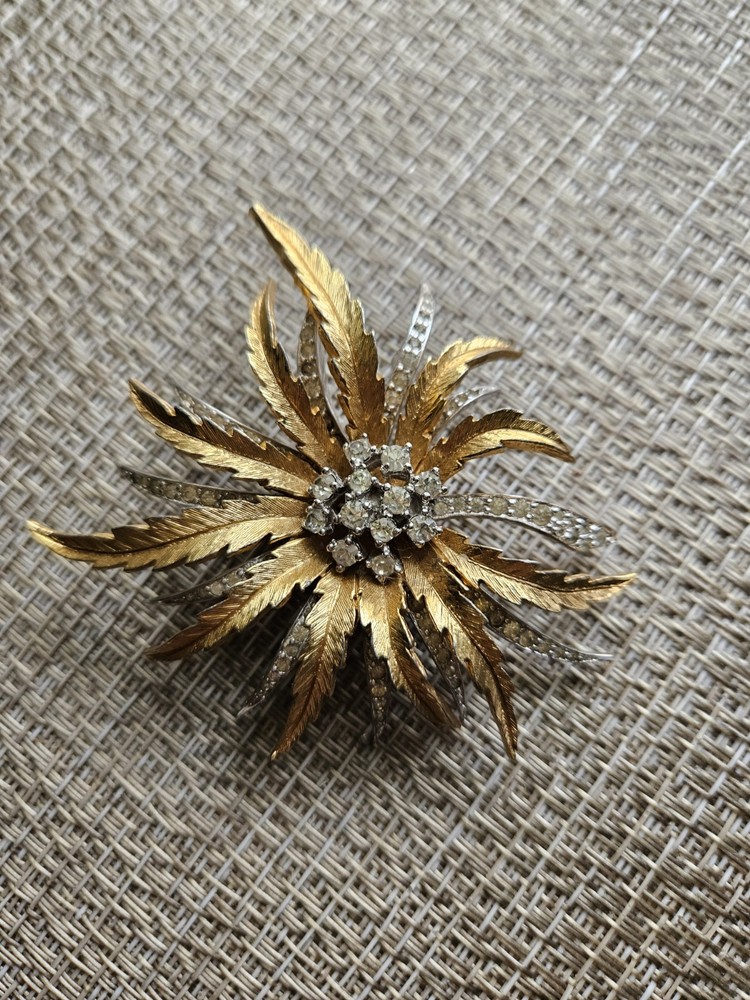 Vintage Signed Jomaz Joseph Mazer Rhinestone Chrisanthemum Brooch Pin
