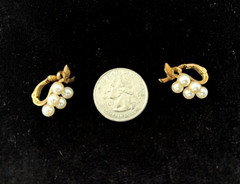 Rare Vintage 9K Yellow Gold 5MM Cultured Pearl GRAPES Clip Earrings .75″ L 5.2G