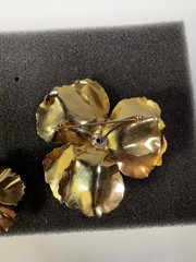 Vintage Coro Jewelry Brooch And Pair Of Clip On Earrings See Description
