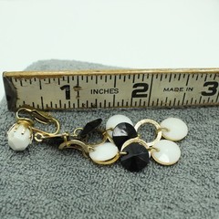 Vintage Dangle Earrings Womens Black White Gold Retro Mod Beaded Drop Hong Kong
