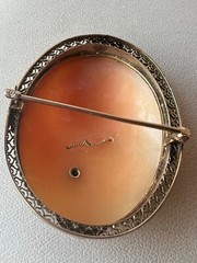 VINTAGE 14K WHITE GOLD LARGE SHELL CAMEO DIAMOND PIN BROOCH CONVERTABLE PENDANT
