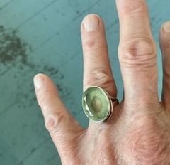 VINTAGE FACETED OVAL PREHNITE STERLING RING-SIZE 6