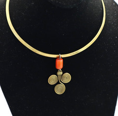 Vintage Mid-Century Modernist Brass & bead Drop Pendant Necklace choker