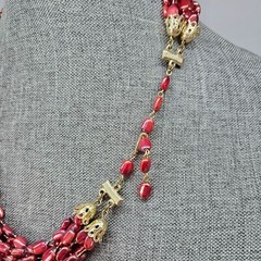 VINTAGE Plastic Beaded Burgundy Red Twisted Convertible Necklace Hong Kong