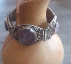 Antique Silvertone Filigree Amethyst Glass Stone 7″ Bracelet