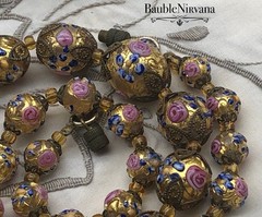 Vintage Venetian Art Glass White Wedding Cake Chunky Large 19mm Beads Necklace