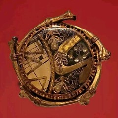 Maximal Art Steampunk Gold Tone Brooch Jewelry John Wind