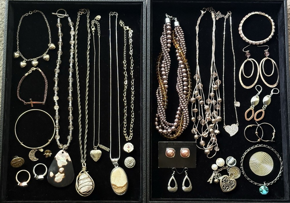 VTG Modern Mix Jewelry Lot Natural Stones Gold Tone Rhinestones All Wearable