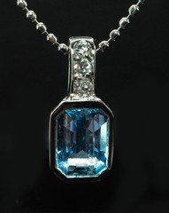 Vintage H Stern 18K White Gold Aquamarine Diamond Petite Necklace Designer Mini
