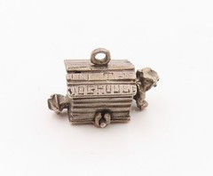 925 Sterling Silver Vintage Bulldog In Dog House Pendant (MOVES) PT21052