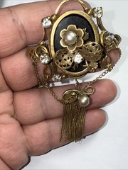 Brooch Pendant Earrings Set Victorian Antique 100 Years Old Read Description