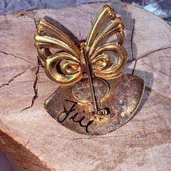 Vintage Signed JANE Davis 1997 AOL Angels of Love Angel Brooch Artisan Signed