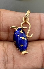 18K Yellow Gold Enamel Vase Pitcher Jug Pendant (F131)