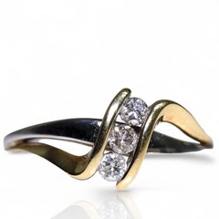 1970s Vintage 10K Two-Tone Gold Diamond Bypass Ring – Size 7 – 0.15ctw