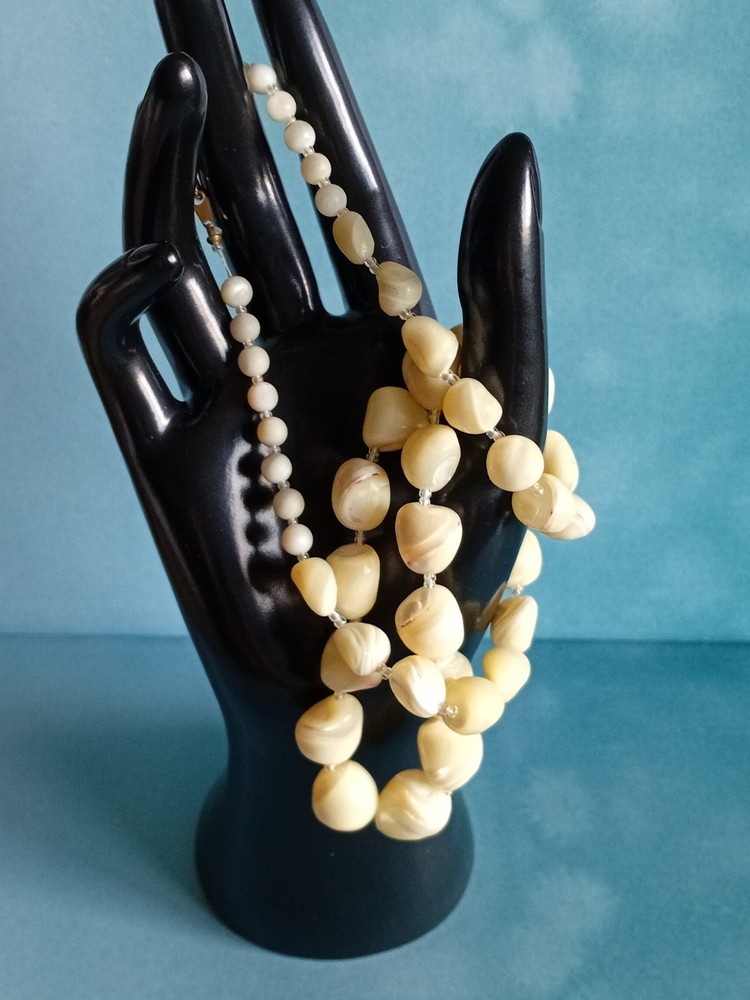 Vtg Balamuti Mother of Pearl Beaded Necklace &Small Spacer Beads 60g Pink Swirls