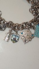 Vintage Sterling Silver Charm Bracelet 17 Charms 6.5inches