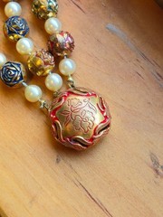 Vintage brass Beaded bracelet Gold Red & Green Metallic Accents & Faux Pearls