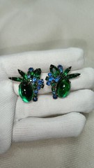 Vintage Delizza and Elster Juliana Green Cabochon Floral Clip on Earrings