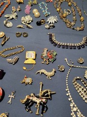 Vintage Costume Jewelry-6 lbs.-Weiss,Kramer,Monet,Coro,Trifari,Sterling,GF ETC.
