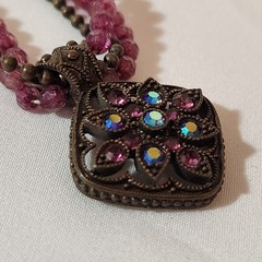 Avon Multi Strand Purple Faceted Glass Bead Necklace Rhinestone Pendant Signed