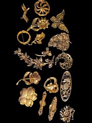 Vintage To Now Brooch Lot Monet KC Sarah Cov 1928 Cerrito (17)