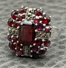 Vintage Art Deco Era Bohemian Garnet Marcasite Sterling Silver Ring Size 5.5