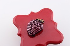 Vintage pink rhinestone enameled strawberry brooch 2 x 1.5 in unsigned