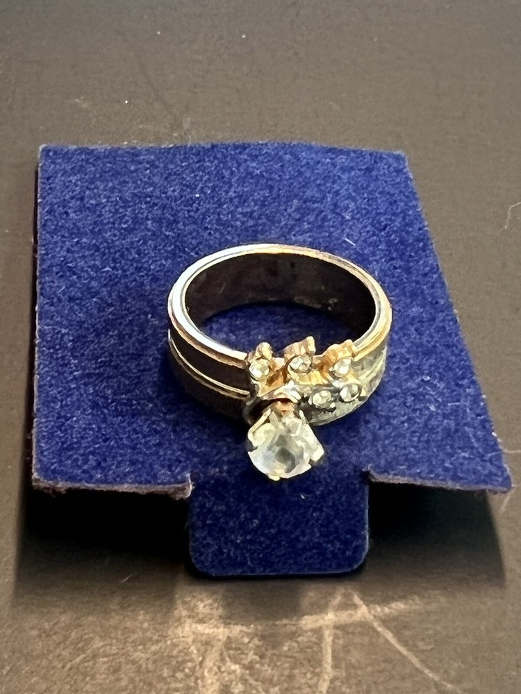 Uncas Signed Gold Toned Ring, Clear Quartz w/Rhinestone Accents