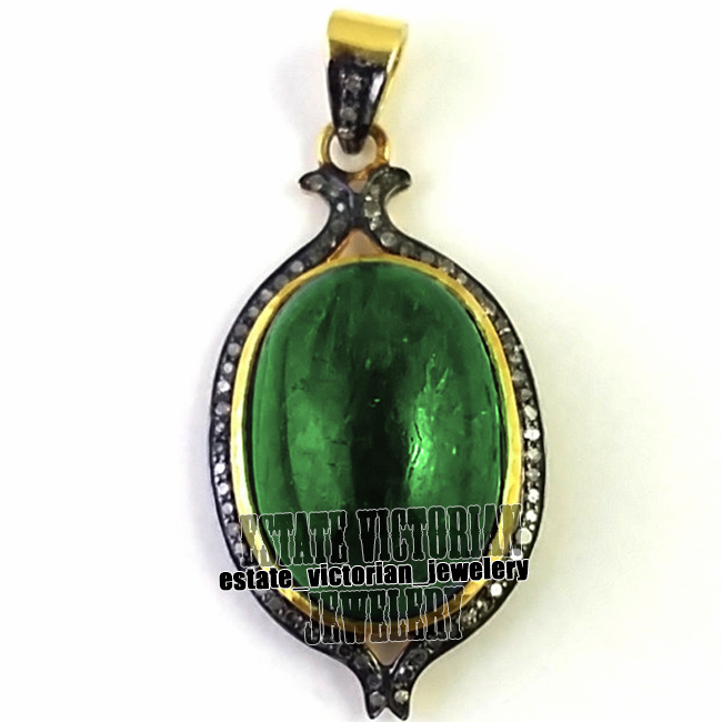 Vintage 1.07ctw Rose Cut Diamond Emerald Studded Silver Gorgeous Pendant Jewelry