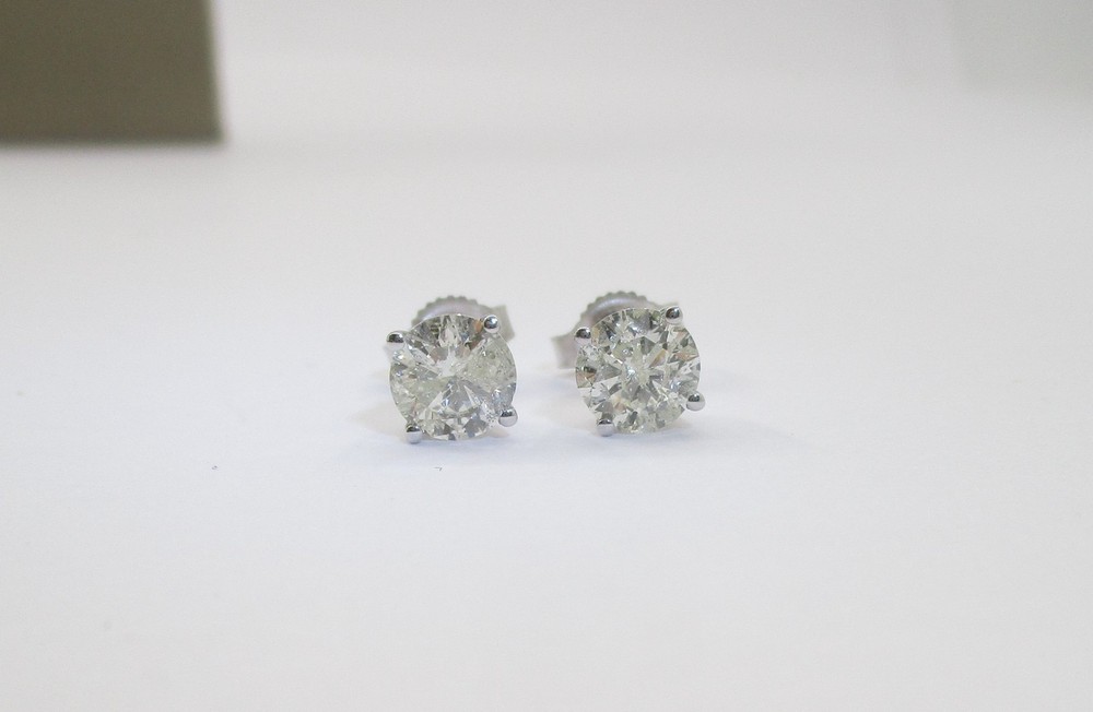 1.50CTW Round Brilliant Diamond Studs 14 Karat White Gold